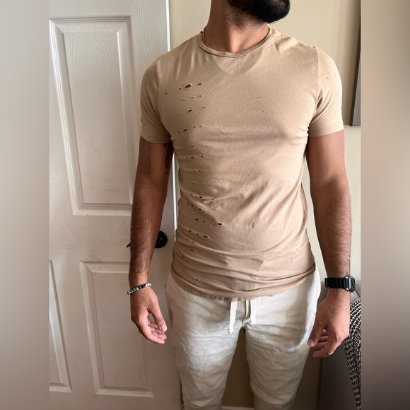 Asos Designs Ripped shirt - Picture 2 of 6